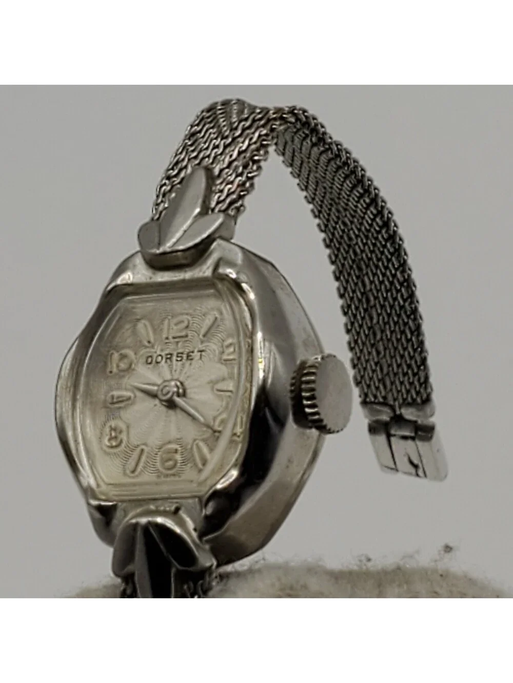 Vintage Dorset Ladies Mechanical Watch 16mm Running Broken Band